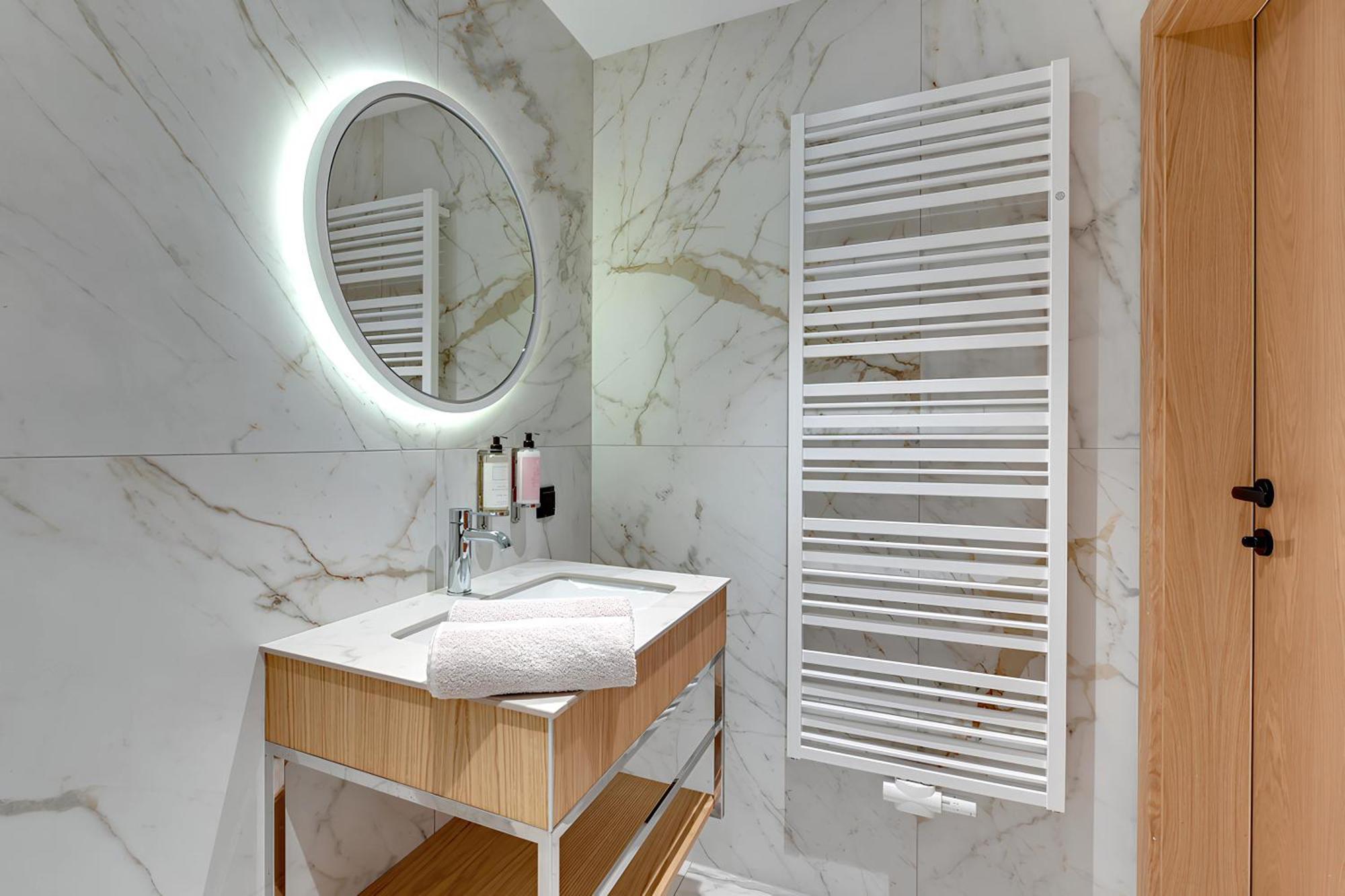 Deo Plaza Premium Apartments & Spa Danzica Esterno foto