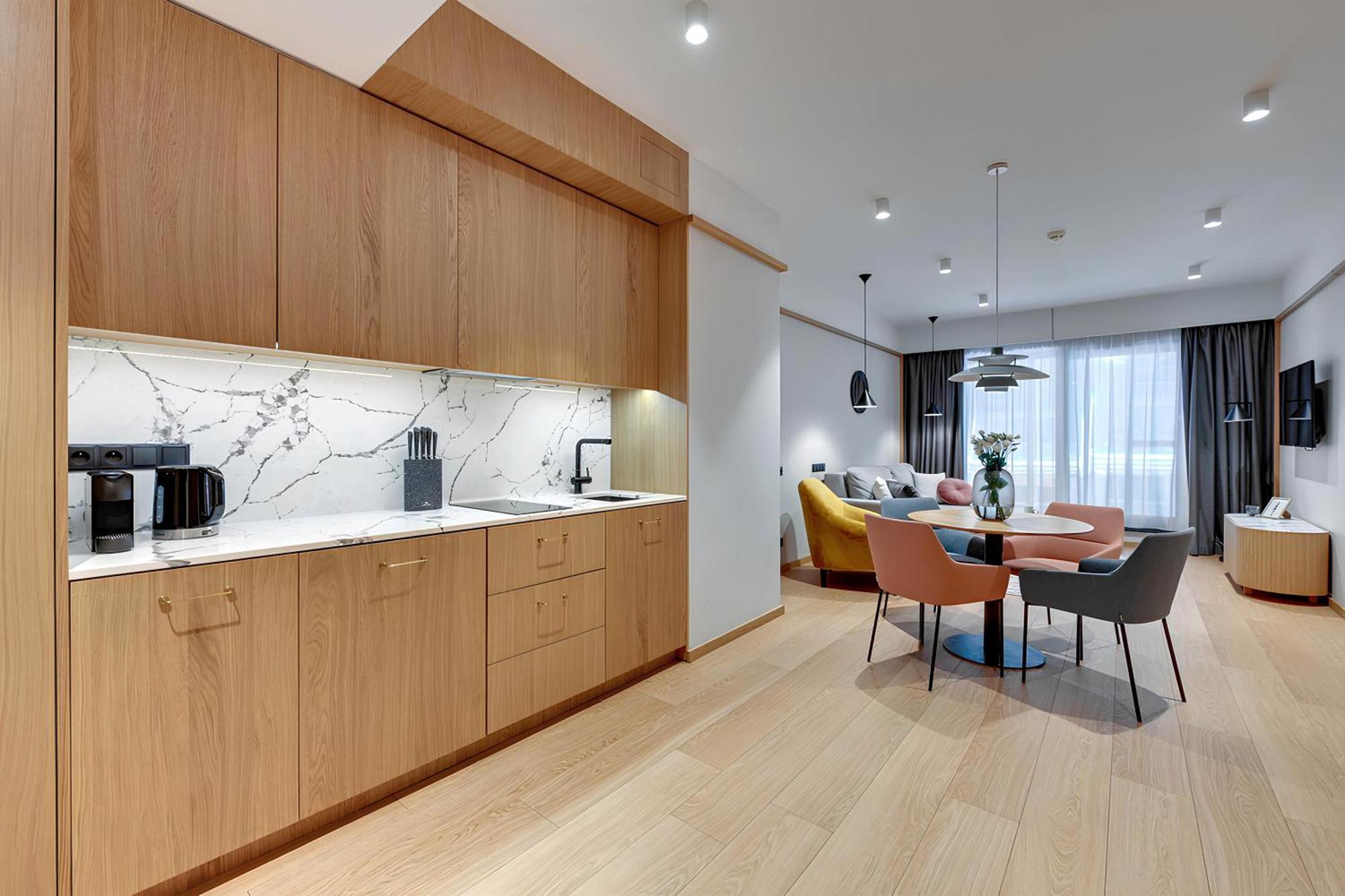 Deo Plaza Premium Apartments & Spa Danzica Esterno foto